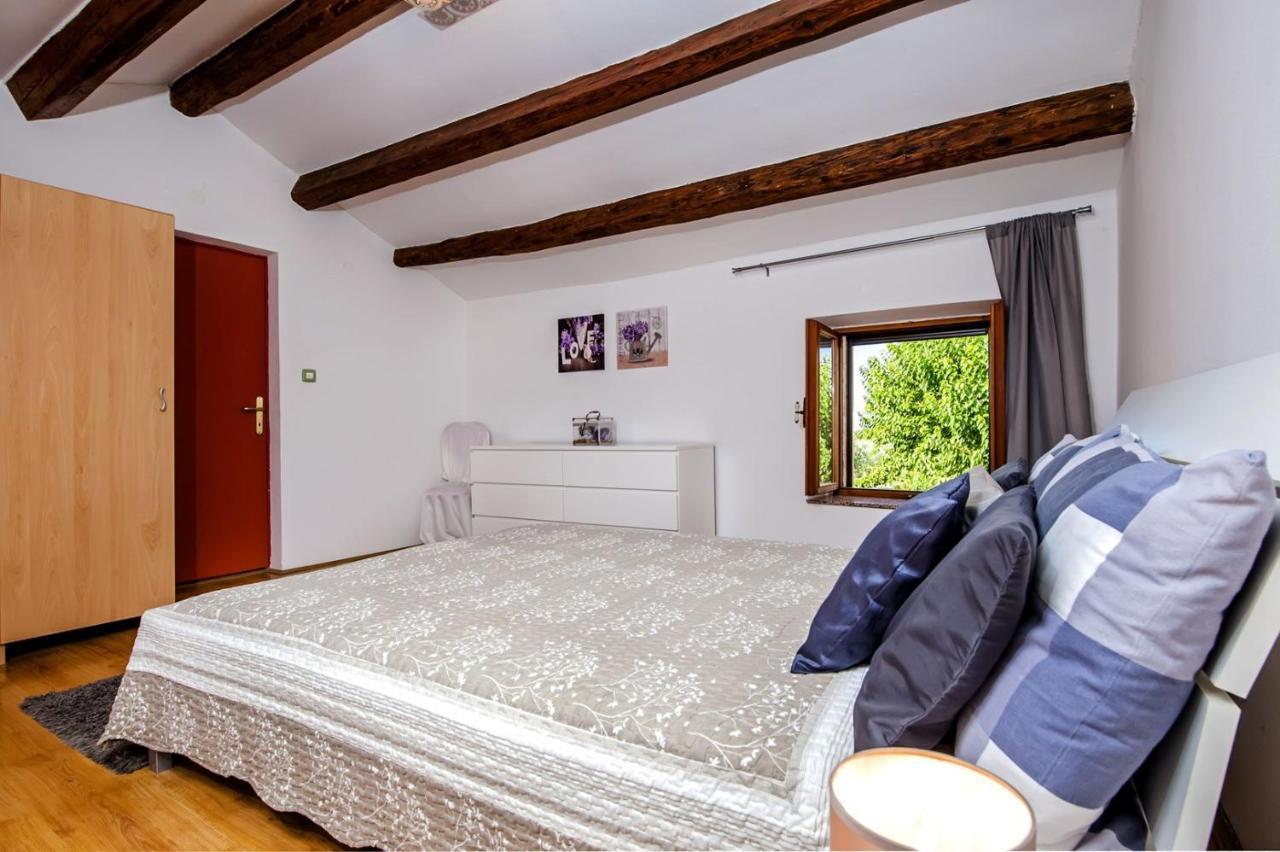 Holiday Apartment Daria 20 Rovinj Buitenkant foto