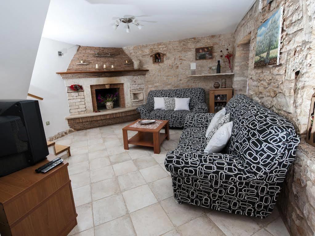 Holiday Apartment Daria 20 Rovinj Buitenkant foto
